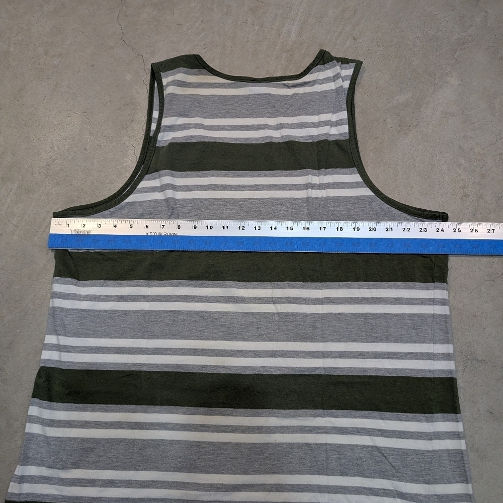 Y2K Oakley Men's XL Striped Tank Top Green and Gray Flaw - Picture 8 of 9
